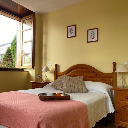San Martin de Oscos Ahio San Martin, Apartamentos Rurales Casa De La Villa מראה חיצוני תמונה