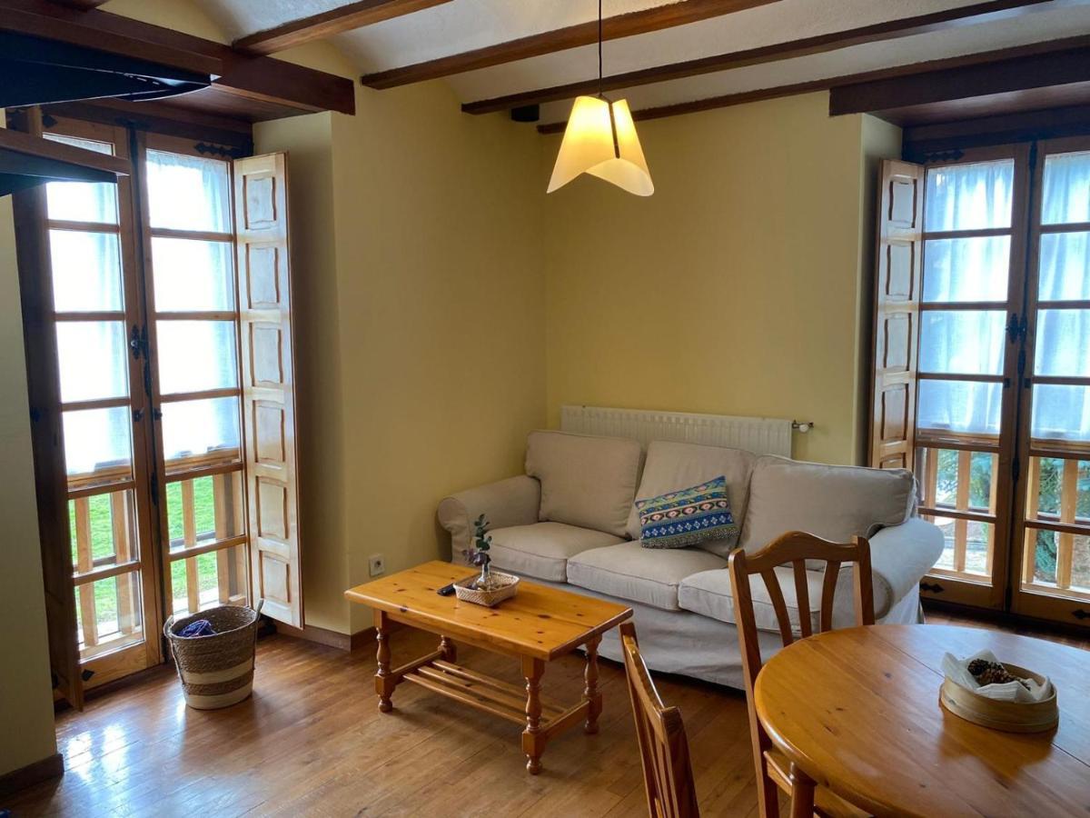 San Martin de Oscos Ahio San Martin, Apartamentos Rurales Casa De La Villa מראה חיצוני תמונה
