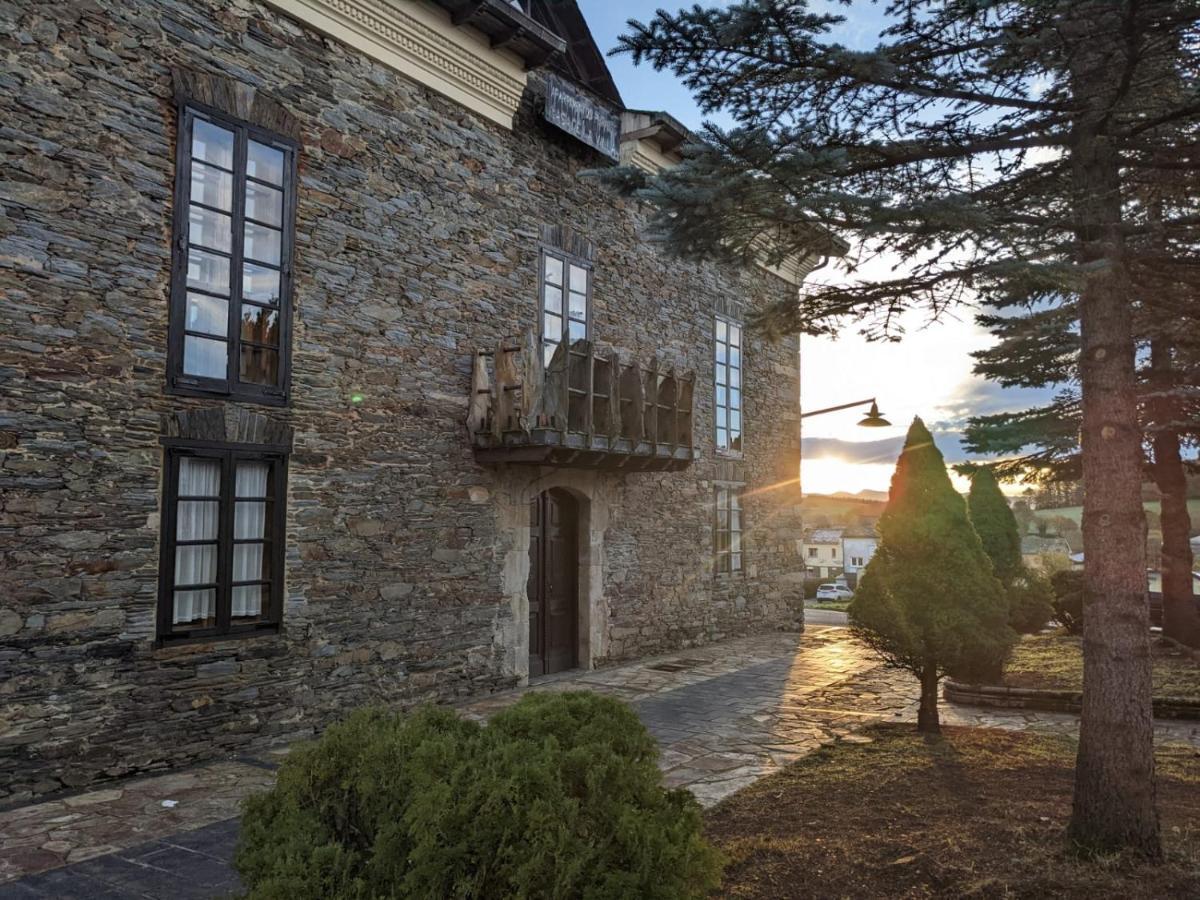 San Martin de Oscos Ahio San Martin, Apartamentos Rurales Casa De La Villa מראה חיצוני תמונה