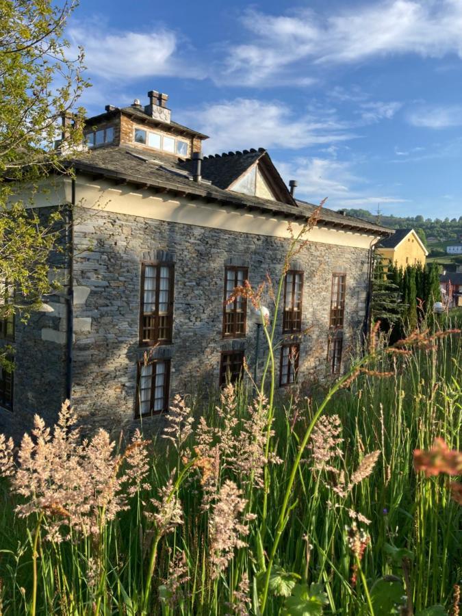 San Martin de Oscos Ahio San Martin, Apartamentos Rurales Casa De La Villa מראה חיצוני תמונה